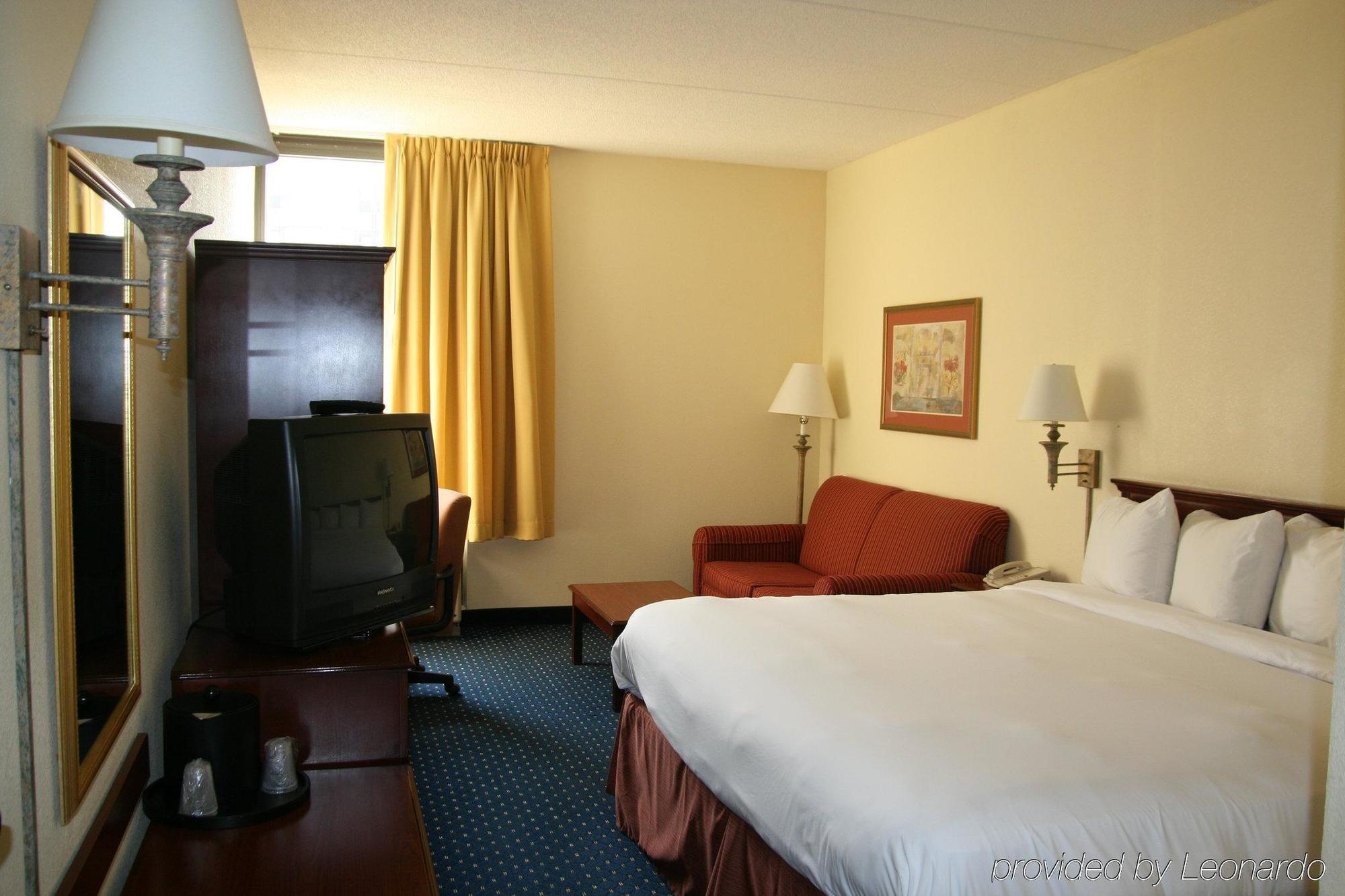 Surestay Plus Hotel By Best Western Chicago Lombard Exterior foto